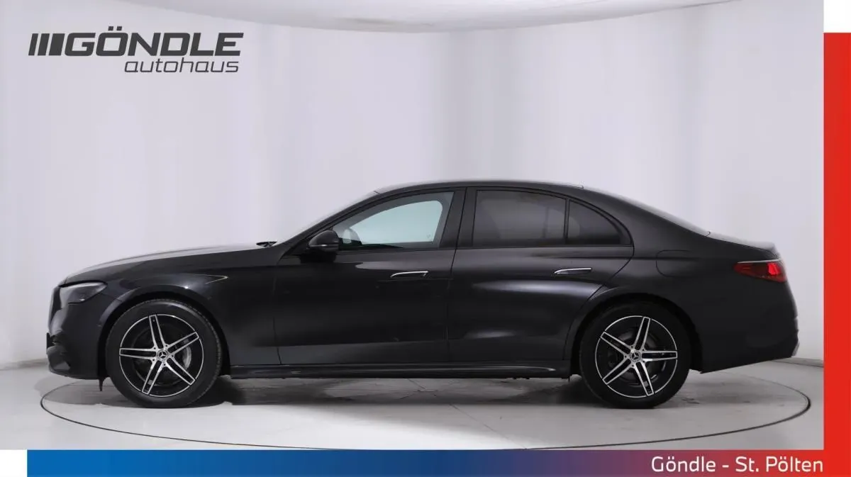 Mercedes-Benz E-Class 2024 photo 3