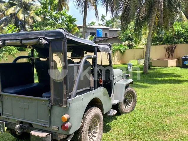 Mitsubishi Jeep 1997 photo 2