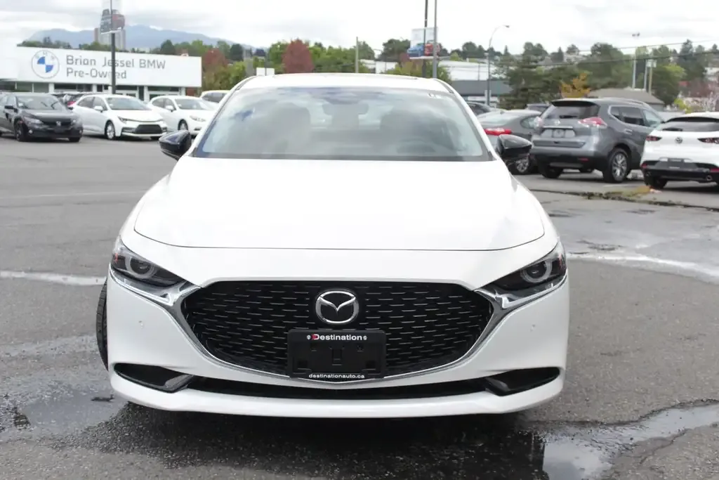 Mazda 3 2026 photo 2