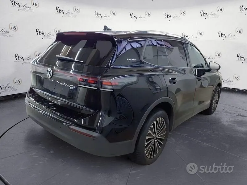 Volkswagen Tiguan 2026 photo 2