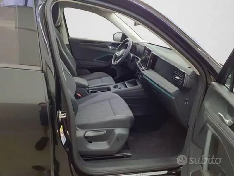 Volkswagen Tiguan 2026 photo 4