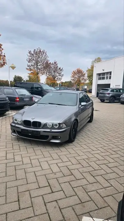 BMW 530 I