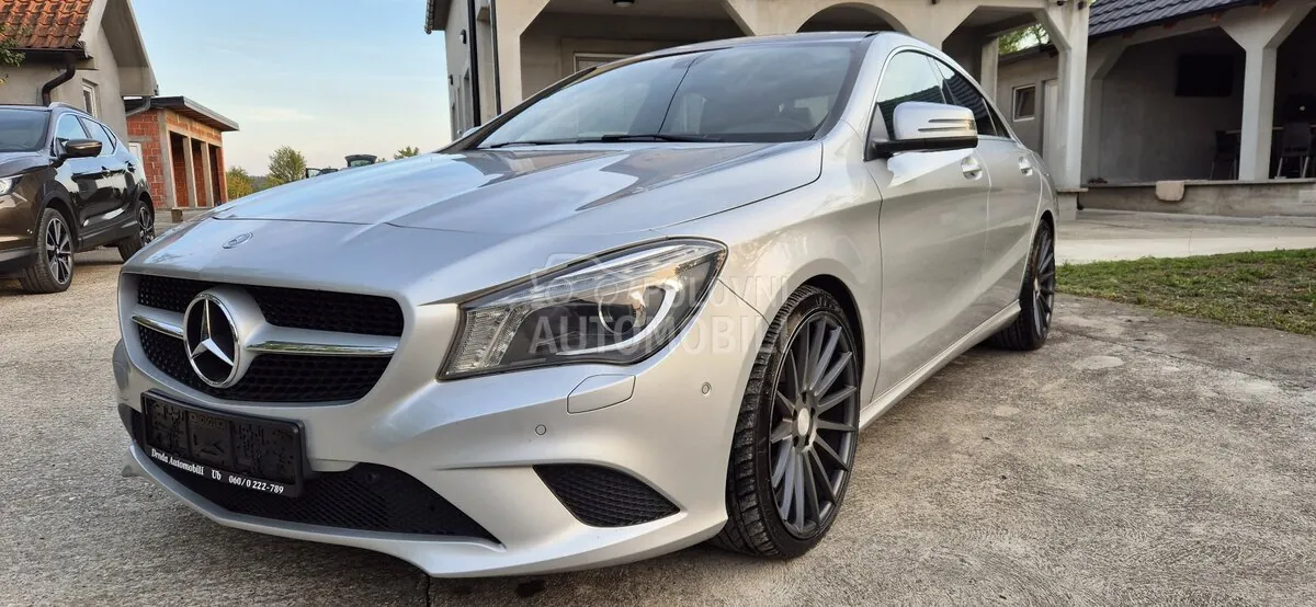 Mercedes-Benz Cla 180