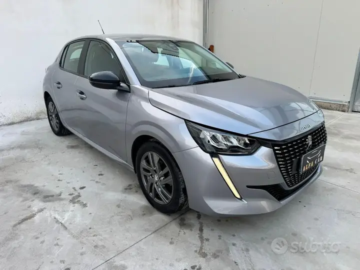 Peugeot 208 2021 photo 5