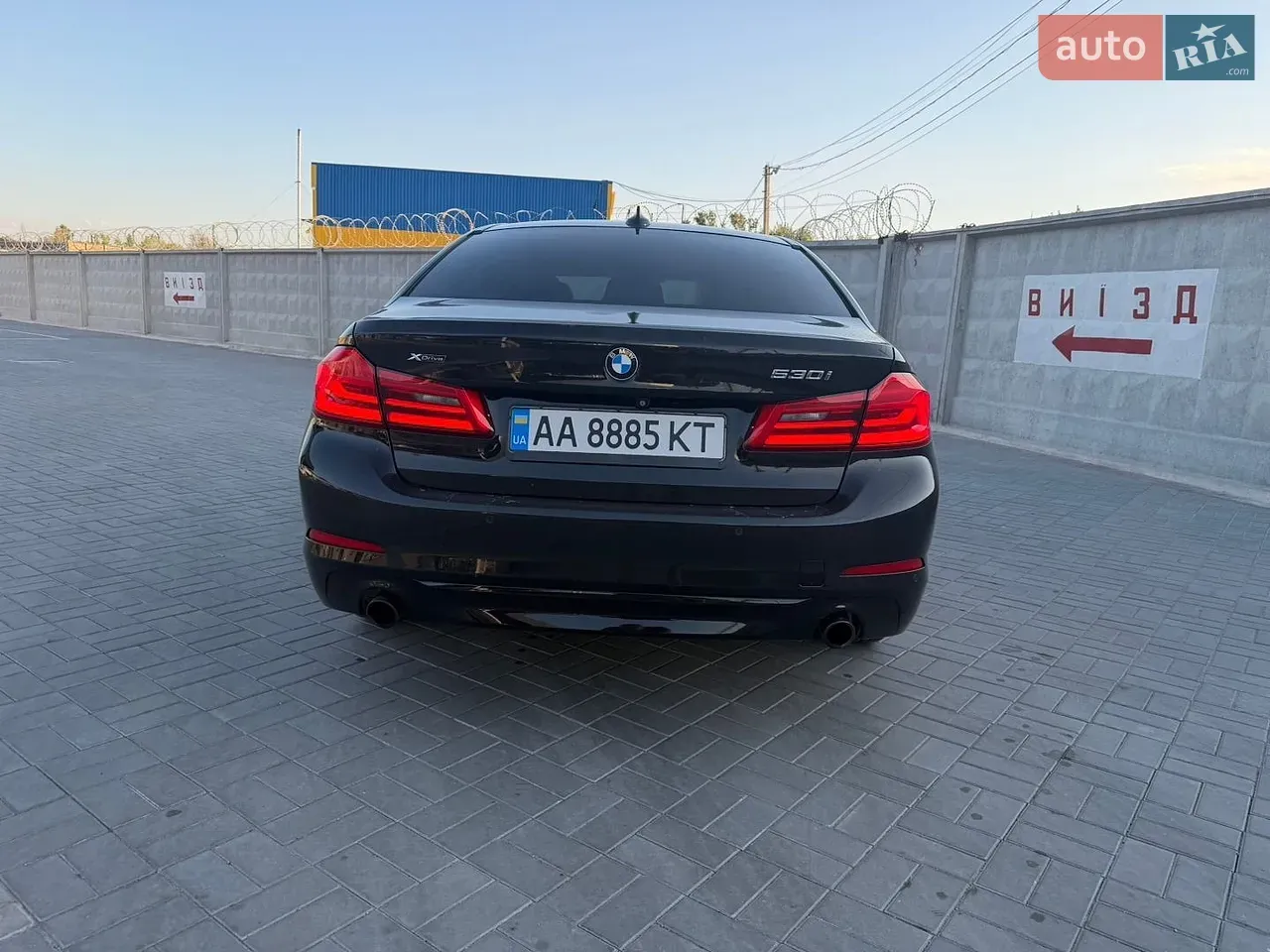 BMW 5 Series 2017 photo 5