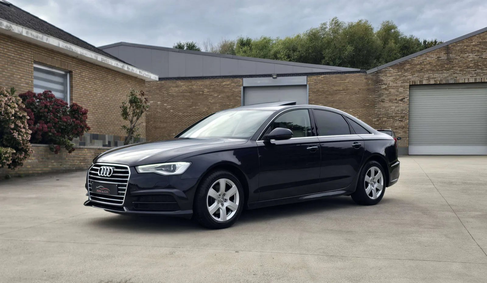 Audi A6 2017 photo 2