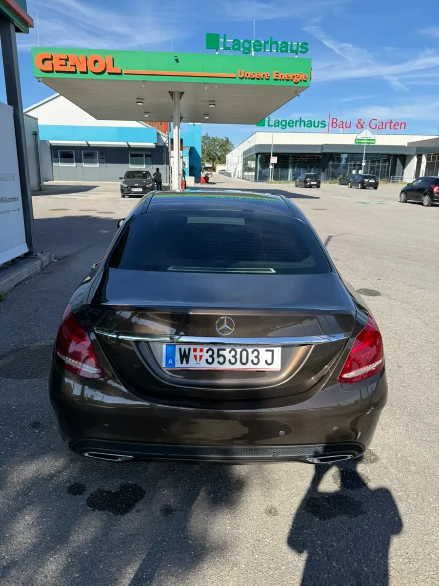 Mercedes-Benz C-Class 2017 photo 3