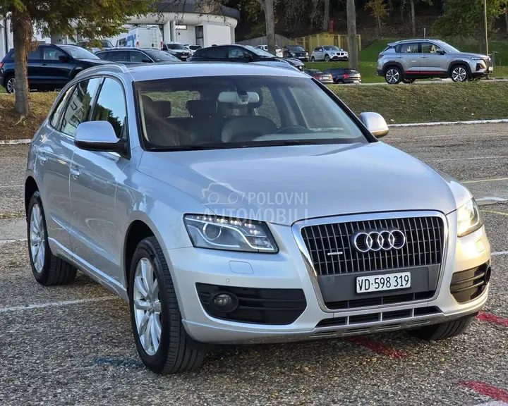Audi Q5 2008 photo 4
