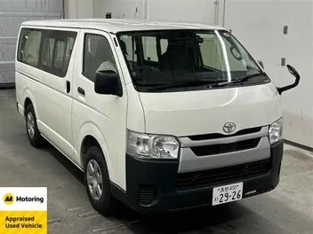Toyota Hiace 2022 photo 2