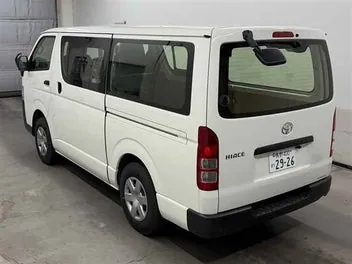 Toyota Hiace 2022 photo 3