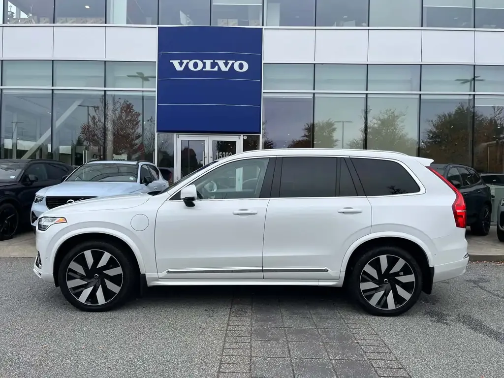 Volvo Xc90 2025 photo 2