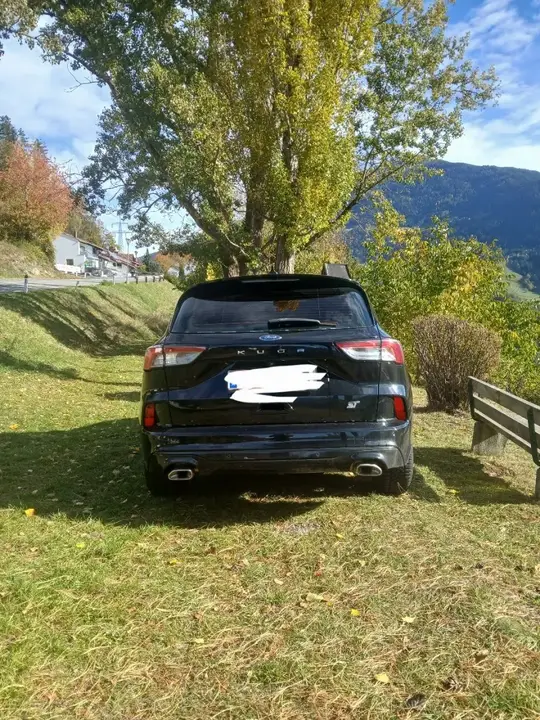 Ford Kuga 2022 photo 2
