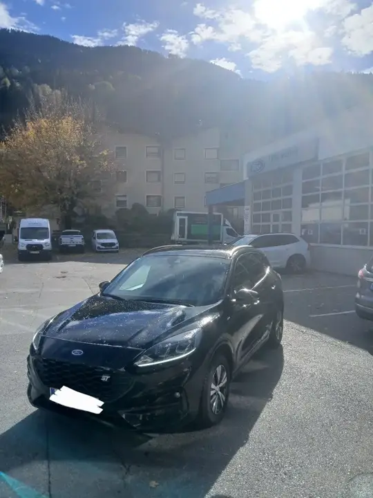 Ford Kuga 2022 photo 3