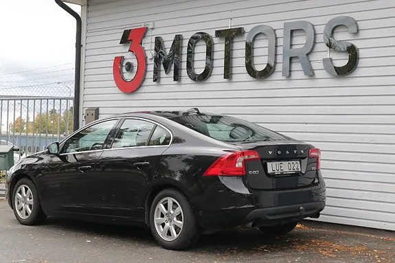 Volvo S60 2012 photo 5