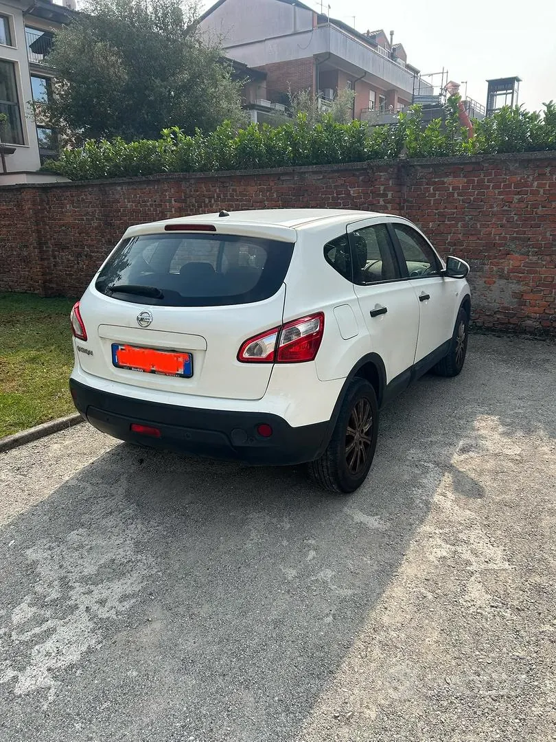 Nissan Qashqai 2012 photo 3