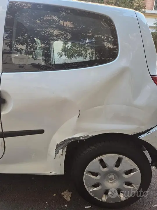 Renault Twingo 2009 photo 4