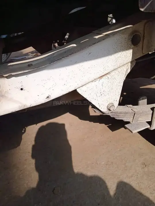 Suzuki Ravi