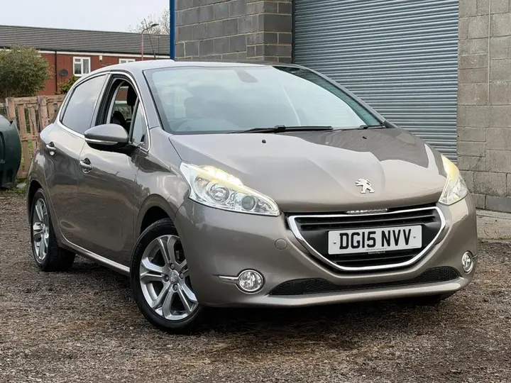Peugeot 208