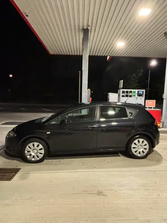 Seat Leon 2008 photo 3