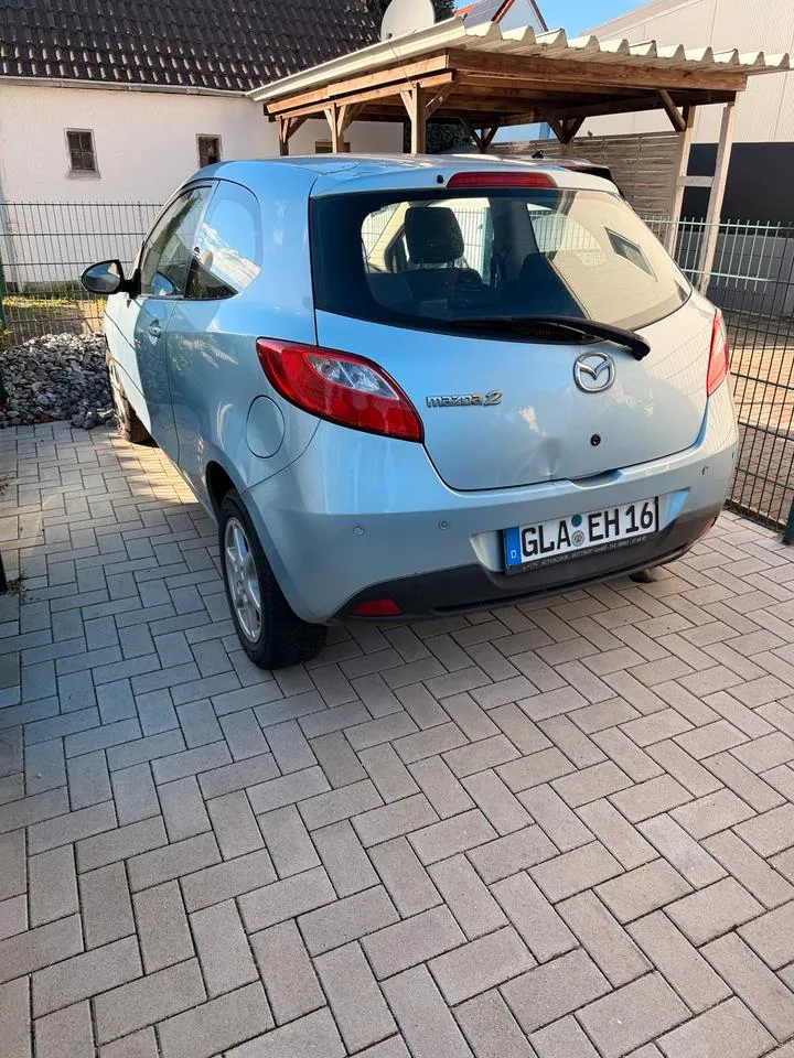 Mazda 2