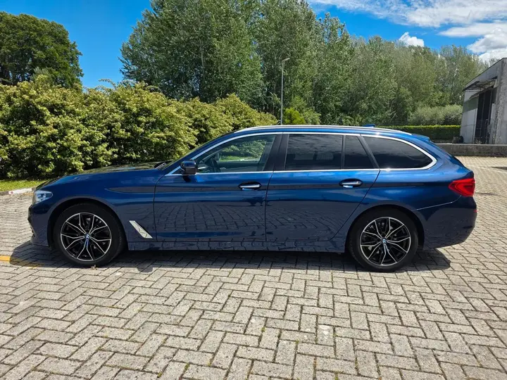 BMW 5 Series 2019 photo 5