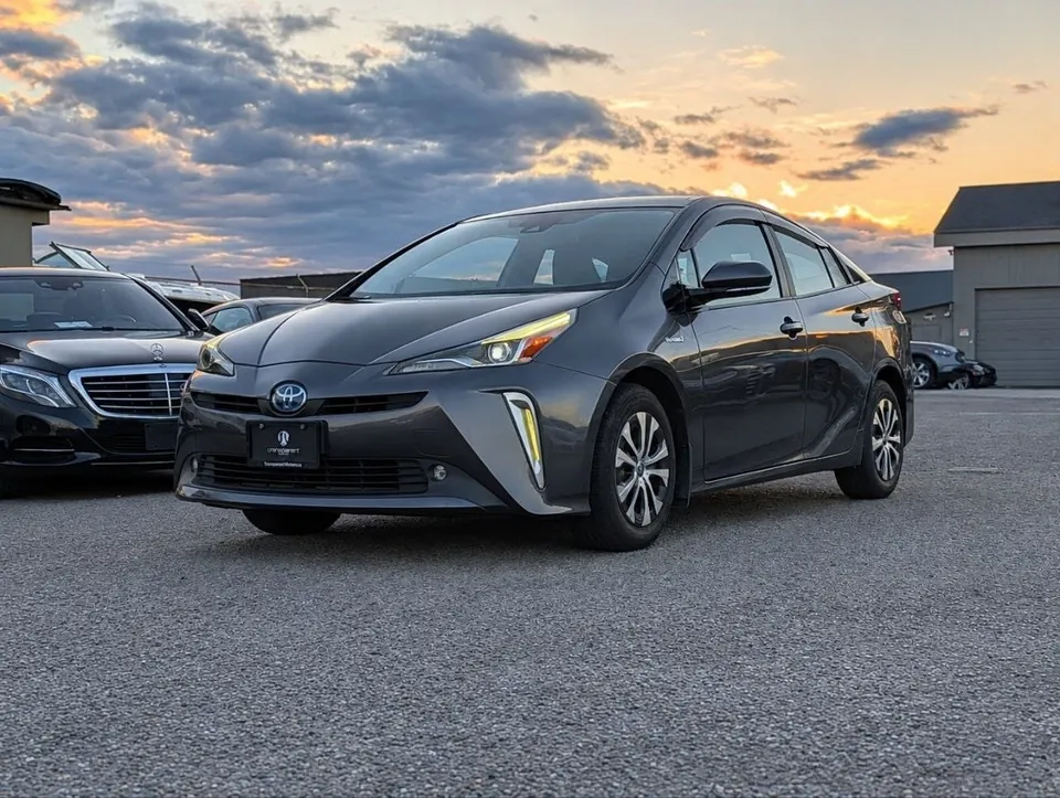 Toyota Prius 2019 photo 3