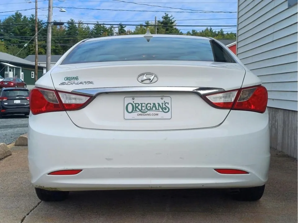 Hyundai Sonata 2013 photo 4