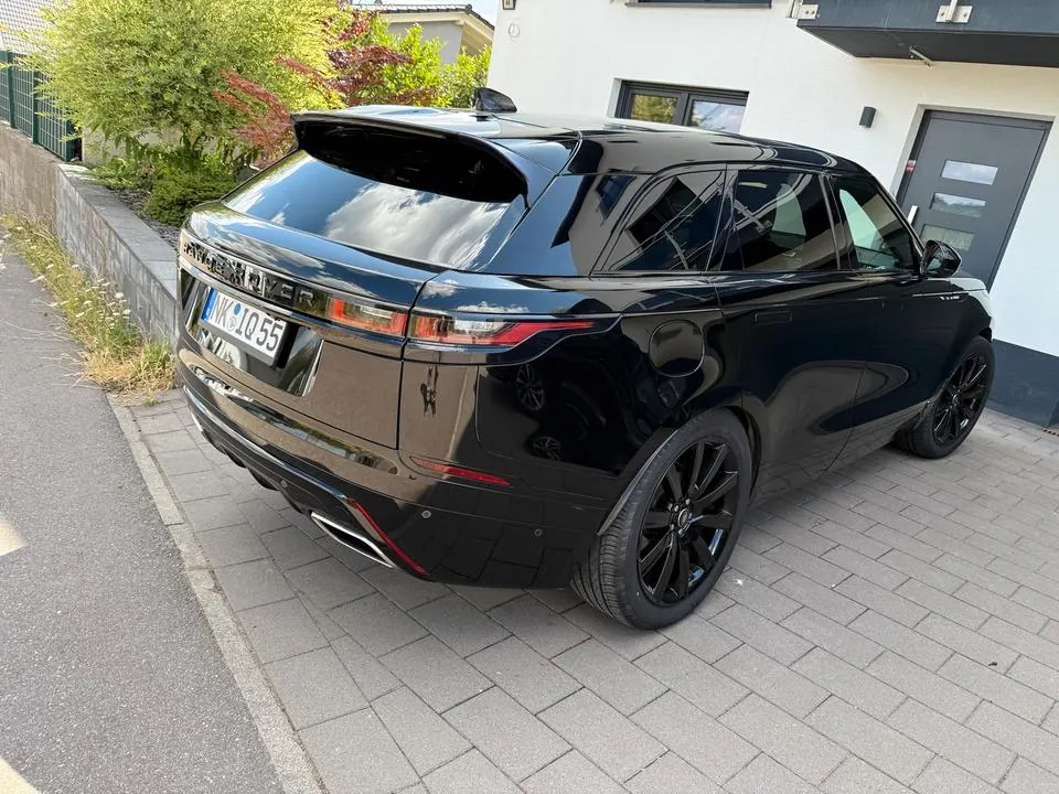 Land Rover Velar