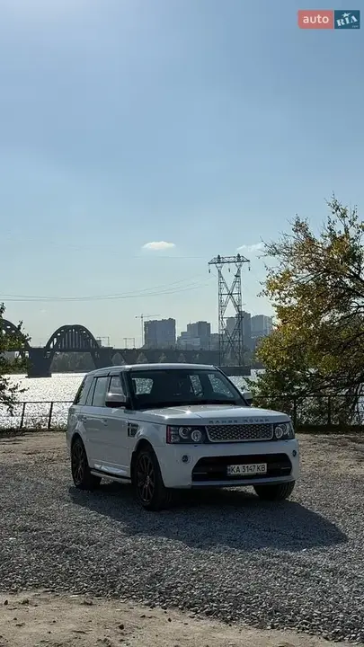 Land Rover Range Rover Sport 2013 photo 2