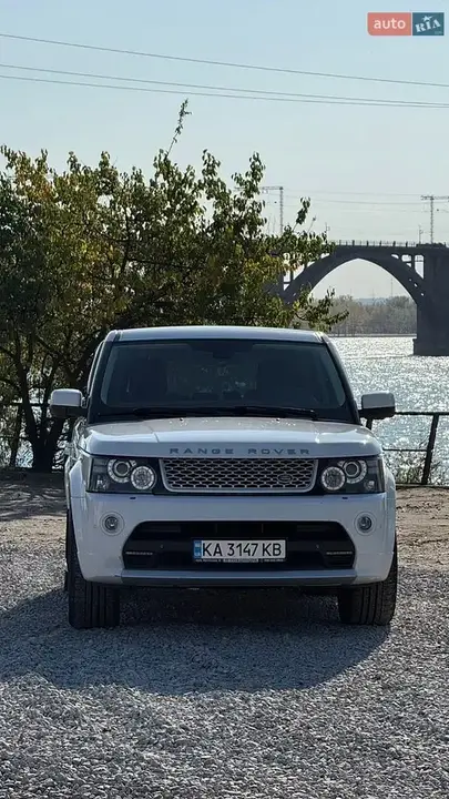 Land Rover Range Rover Sport 2013 photo 3