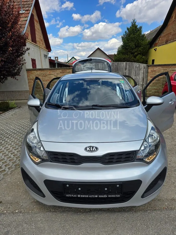 Kia Rio 2013 photo 2