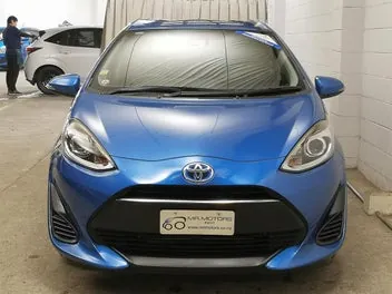 Toyota Aqua 2017 photo 5