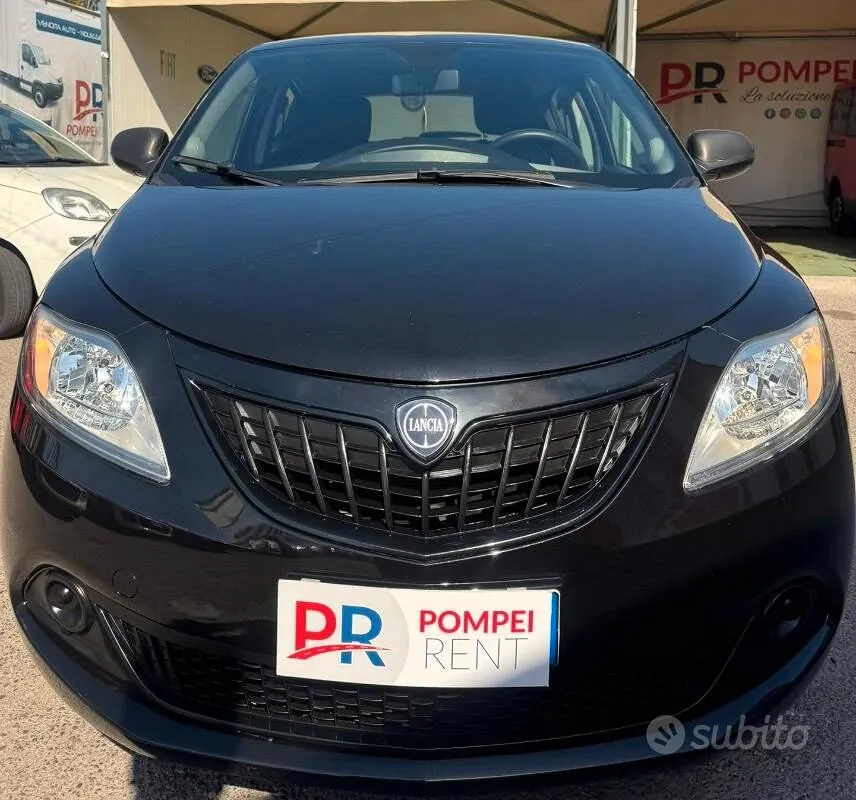 Lancia Ypsilon 2023 photo 2