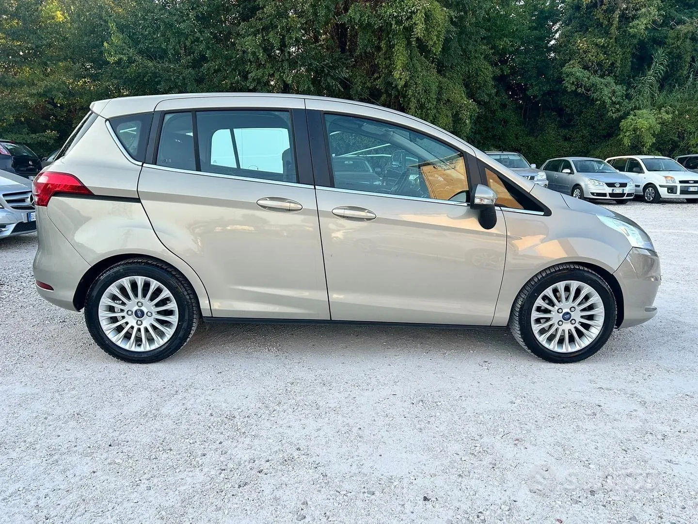 Ford B-Max 2012 photo 5