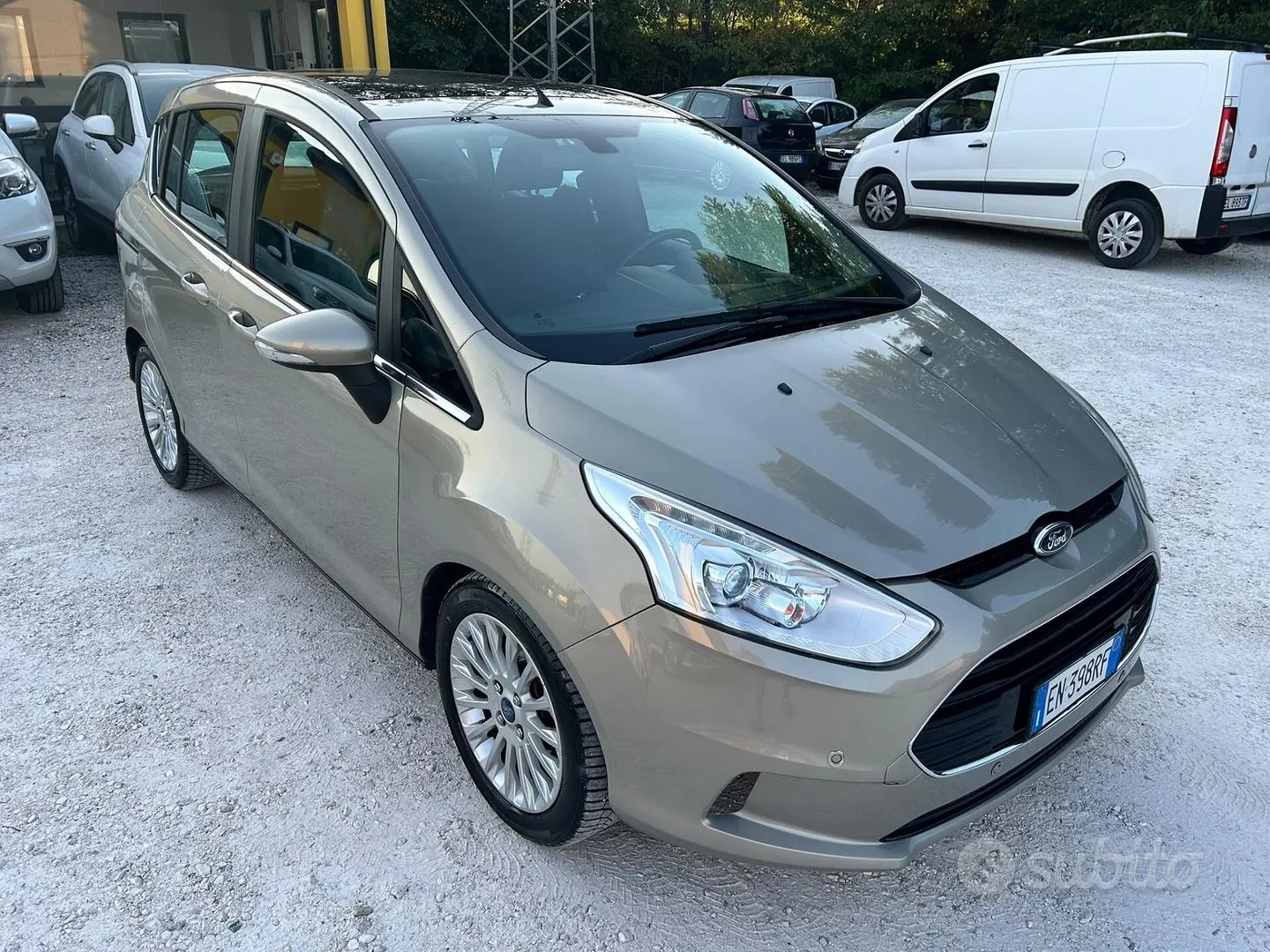 Ford B-Max 2012 photo 2