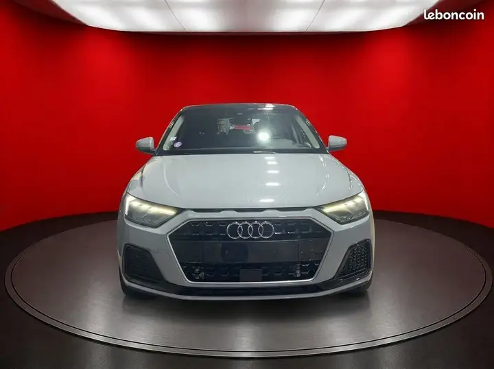 Audi A1 2020 photo 2