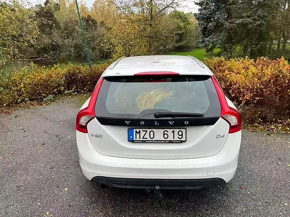 Volvo V60 2013 photo 4