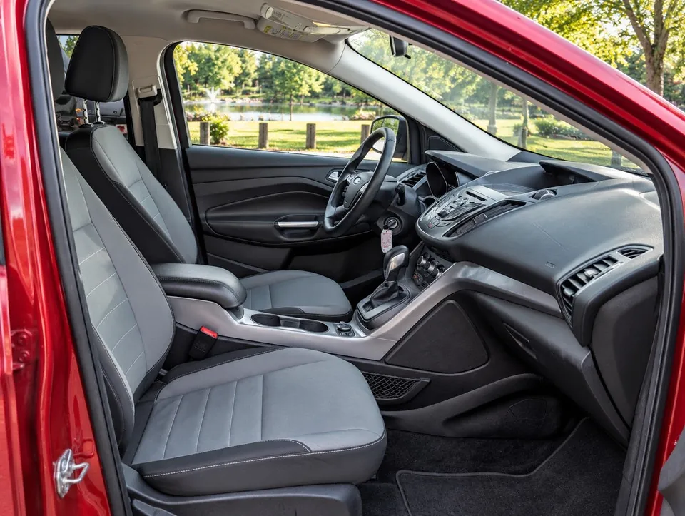 Ford Escape 2016 photo 3