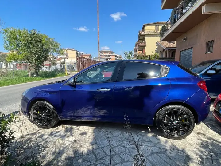 Alfa Romeo Giulietta 2019 photo 4