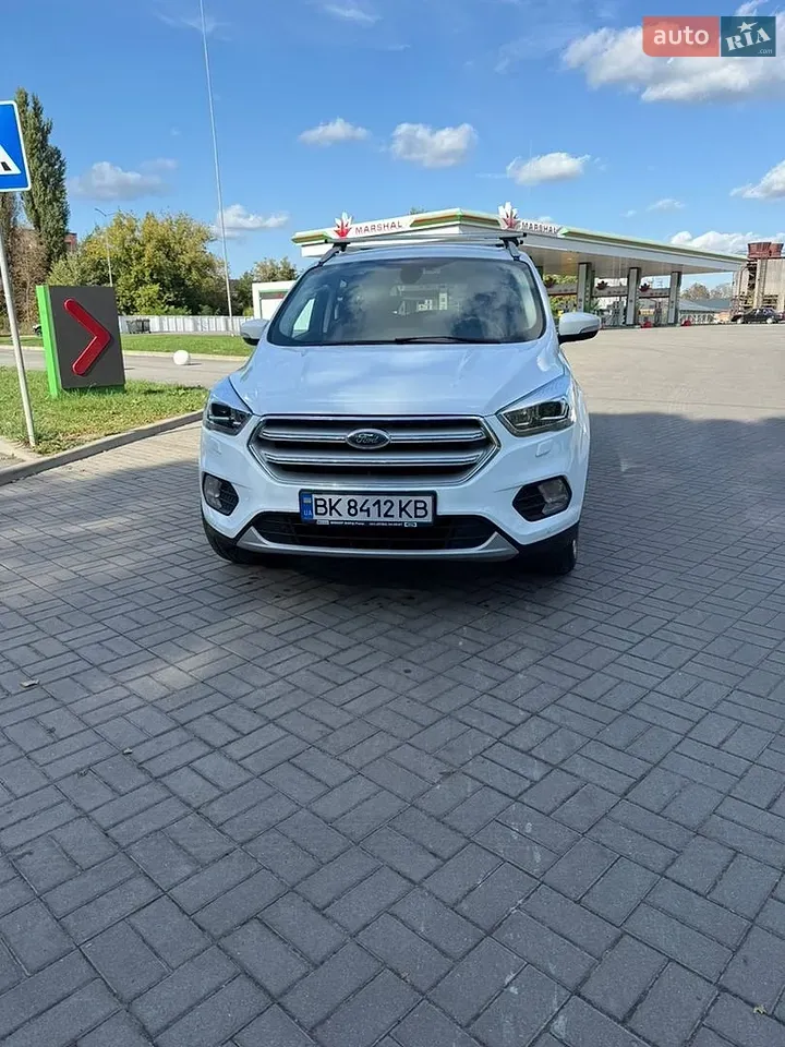 Ford Kuga 2017 photo 2