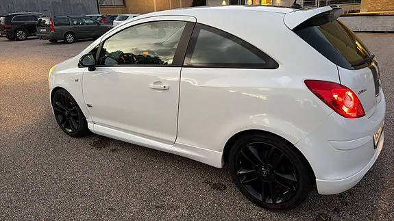Opel Corsa 2011 photo 5
