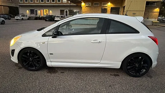 Opel Corsa 2011 photo 4