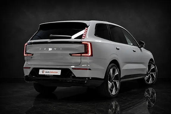 Volvo Ex90 2025 photo 2