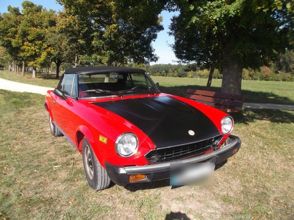 Fiat 124 Spider