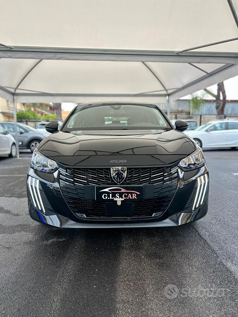 Peugeot 208 2025 photo 3