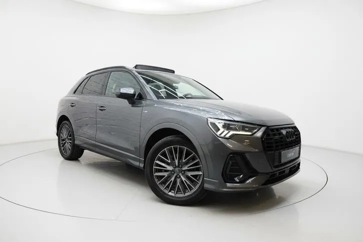 Audi Q3 2019 photo 3