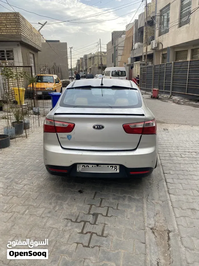 Kia Rio 2012 photo 3