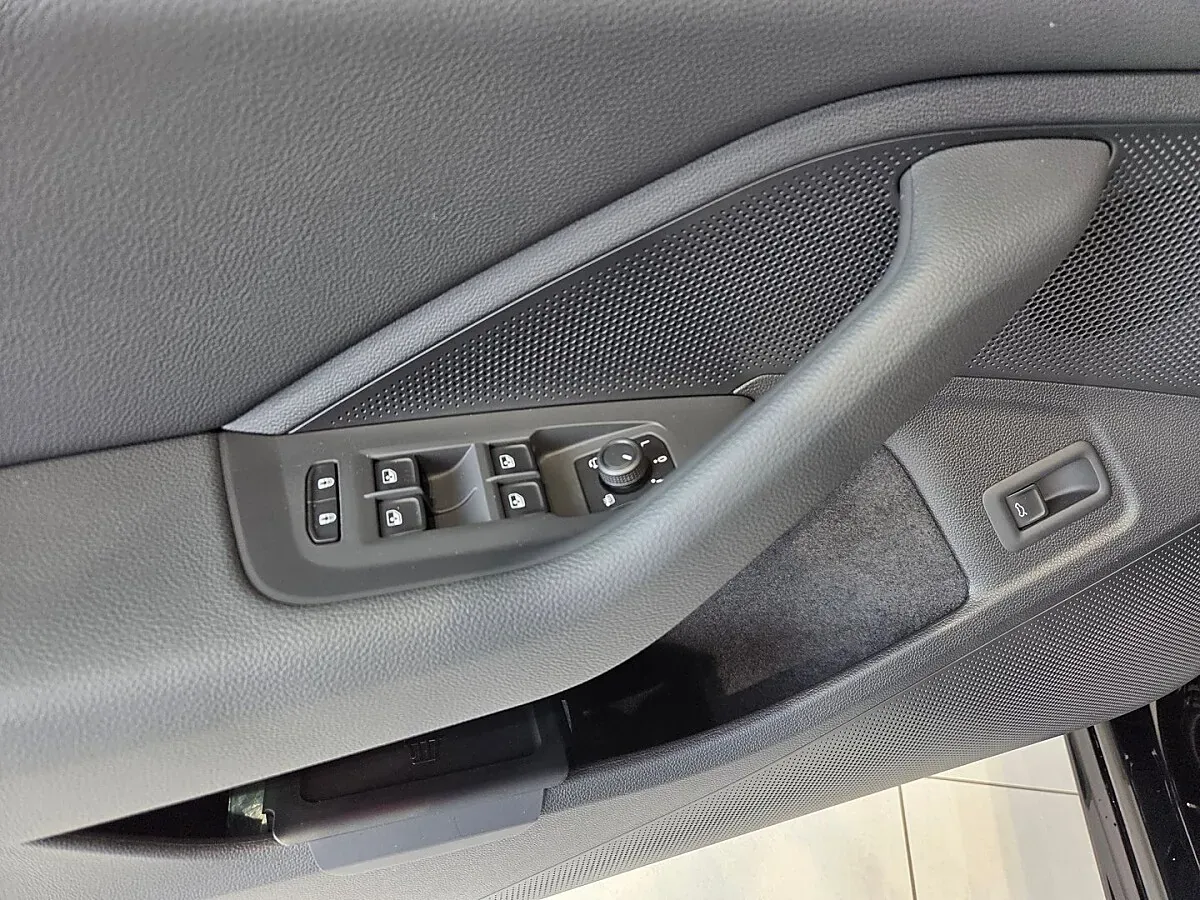 Skoda Superb 2026 photo 3