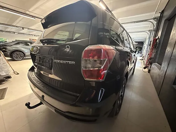 Subaru Forester 2014 photo 4