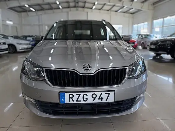 Skoda Fabia 2016 photo 2